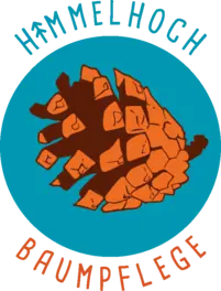 Himmelhoch Baumpflege — Logo mit Kiefernzapfen